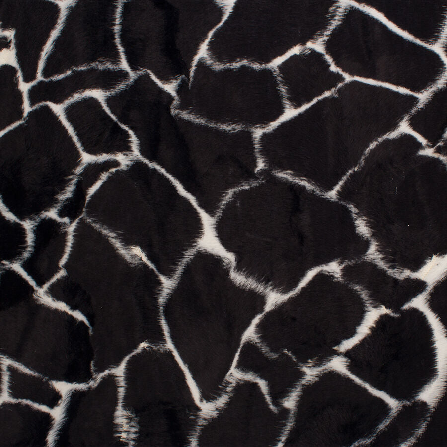 Monochrome 'Animal' Print Faux Fur Skin (A 2.50m Piece)