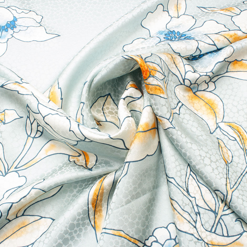 Ivory Floral Pale Blue Silk Jacquard (A 2.60m Piece)