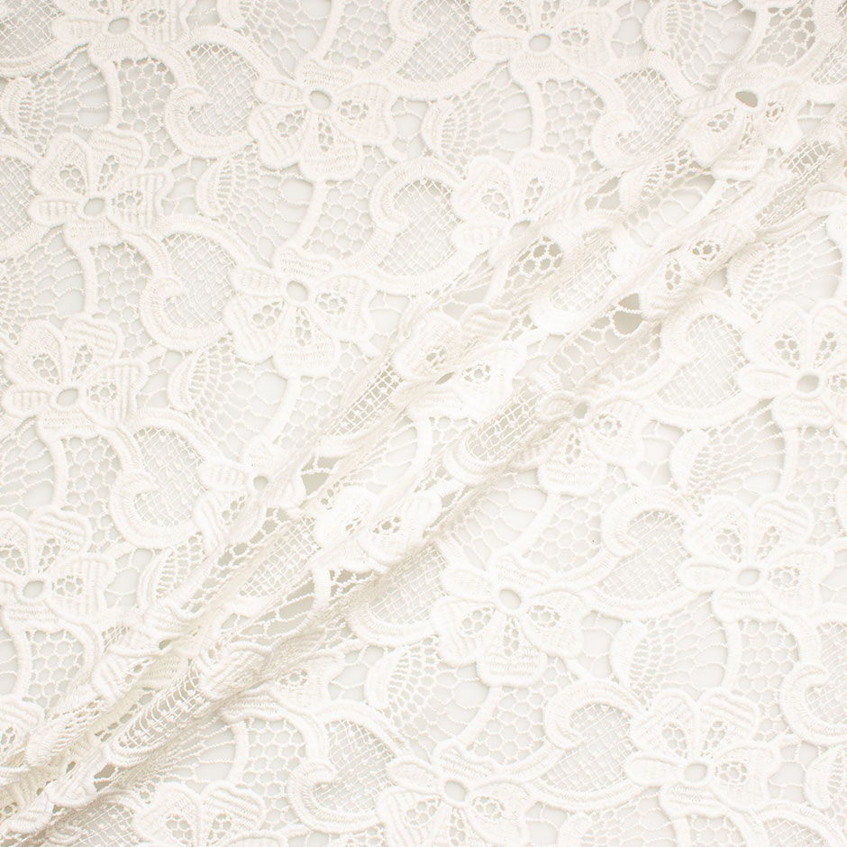 Pale Ivory Cotton Blend Guipure Lace