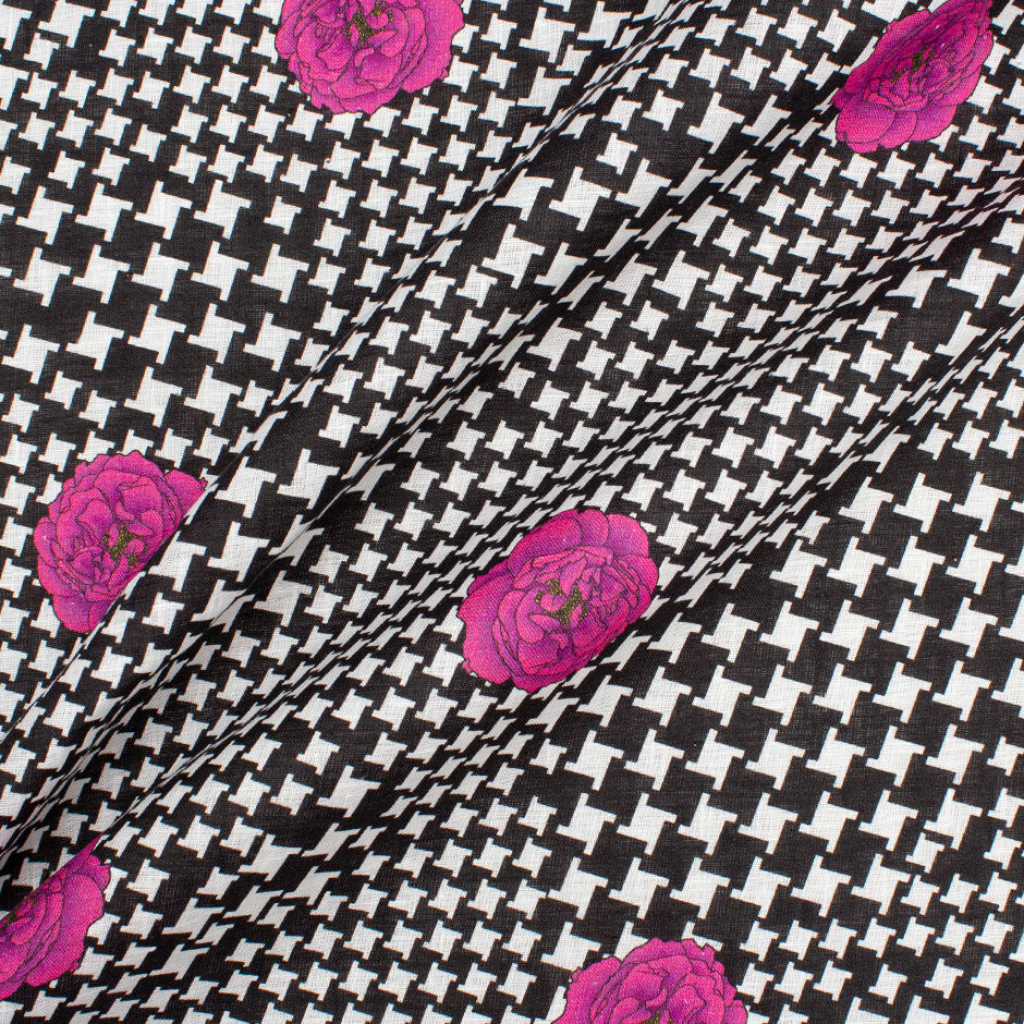 Magenta Floral Printed Black & White Dogtooth Linen