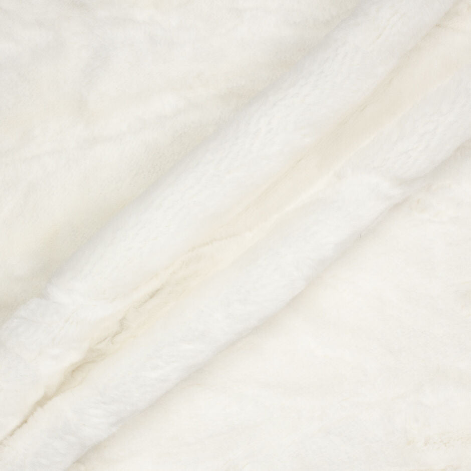 Soft Ivory Mid Pile Faux Fur