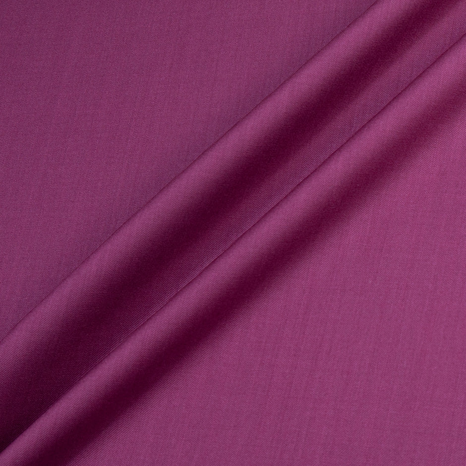 Dark Fuchsia Pink Super 150s Extra Fine Wool