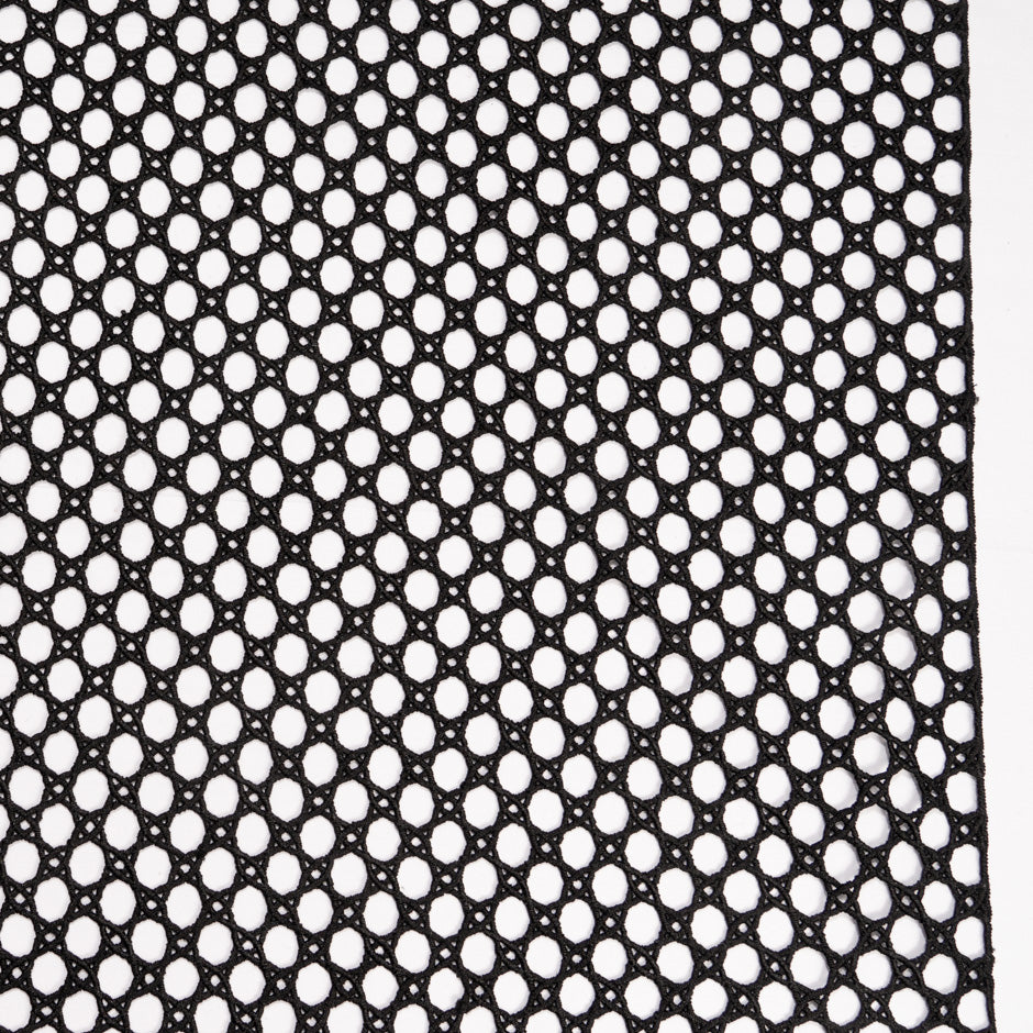 Black 'Fish-Net' Style Guipure Lace (A 2.45m Piece)