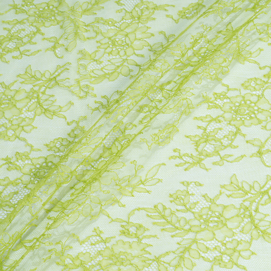 Lime Green Floral Chantilly Lace (A 2.70m Piece)