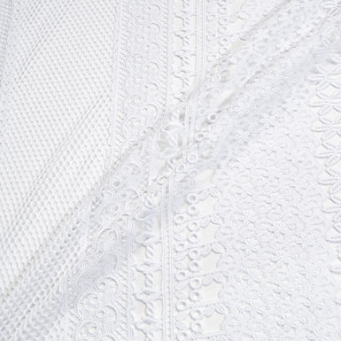 Fresh White Geometric Floral Guipure Lace