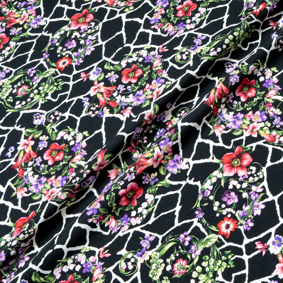 Wild Floral Printed Pure Wool