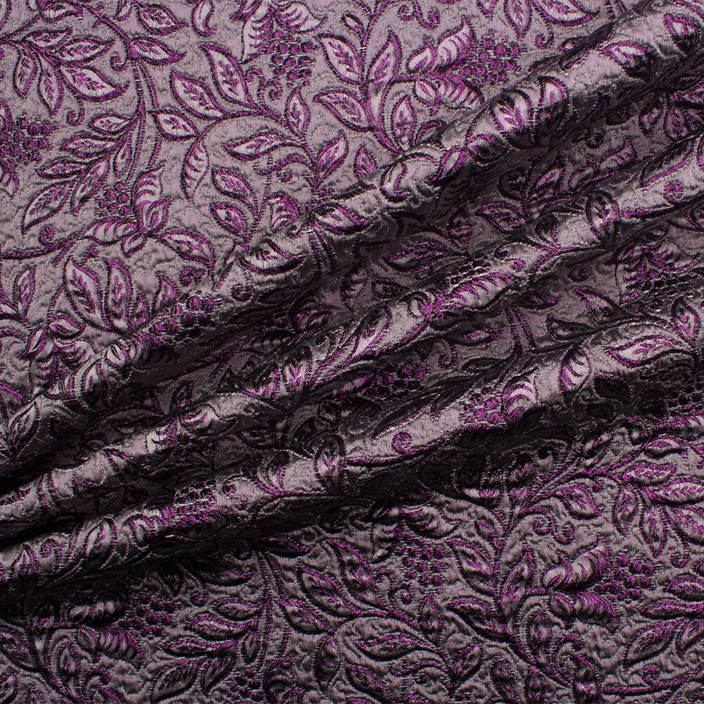 Purple/Lilac Metallic Floral Brocade (A 2.15m Piece)